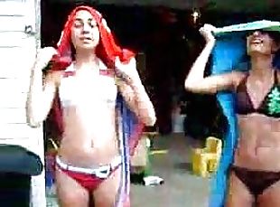 Hot Turkish Teens In Bikini Putting On Their Turbants