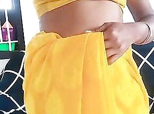 Swetha tamil wife saree undress 