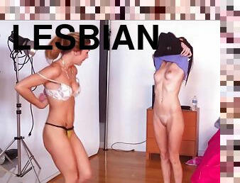 pillu-pussy, lesbo-lesbian, lelu, luonnollinen, ajettu, tosielämää, rintaliivit, tangat
