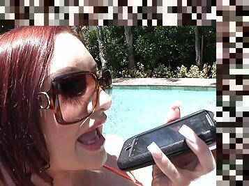 Amy Reid Loves Her Masseur - MILF porn video
