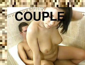 Riding the dong in the bathtub is an easy task for this girlfriend!