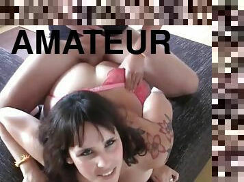 Bodacious dark hair moms porn video