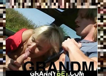 70 yo grandma getting nailed in the car