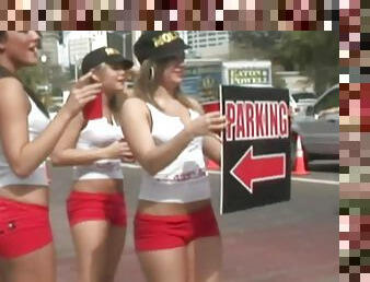 Marvelous Babes Act Naughty In The Middle Of The Street