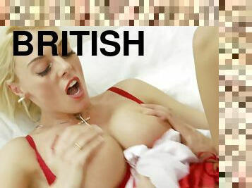 British Nurse Pleased Blonde Man With Pussy Fuck