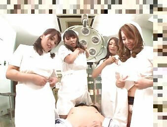 Four japanese chicks are pleasing you before the surgery