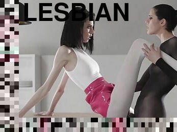 ¼ουνί̍-pussy, strapon, »εσβία̍-lesbian, φηβος̯·̠, ºούκλα̍