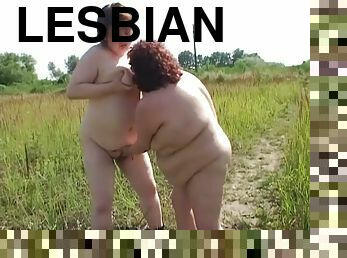 Country side BBW ladies are making out in a lesbian sex