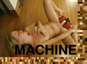 Desirable blondie Anna Mills loves being drilled by a fucking machine