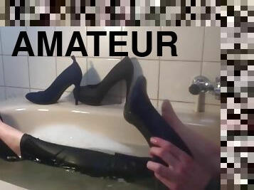 Sexy grey heels in bath
