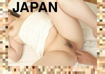 Big-assed Japanese mom Mayu Koizumi enjoys a raunchy moment