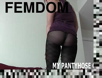 My ass looks amazing in these pantyhose joi