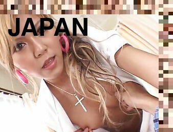 Sizzling hot Japanese MILF enjoys nice orgasm after fucked in a POV clip