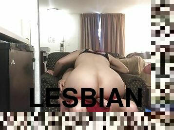 isot-tissit, nännit, orgasmi, pillu-pussy, remmidildo, amatööri, lesbo-lesbian, lävistetty, ratsastus, dildo