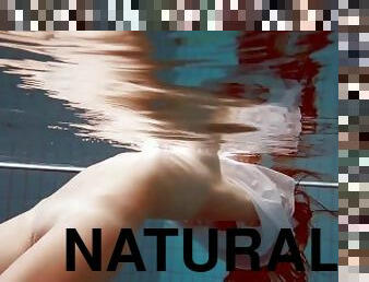 Big natural tits babe Lola underwater swimming