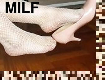 milf, latino, jalat, pitkät-sukat, valkoinen, dominointi, femdom, kiusaaminen