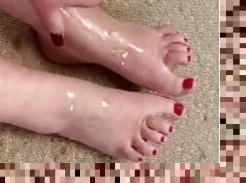 BBW feet