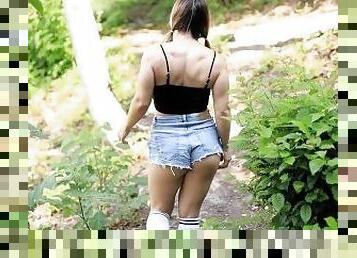 Young fitness girl pee riskily in a public place  Voyeurs