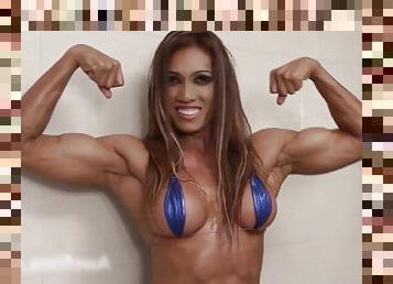 Very hot female bodybuilder with a big ass