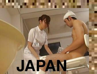 Sexy Japanese nurse spongebath is an erotic experience