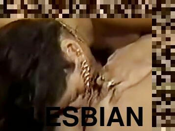 Lesbian 69er orgasm