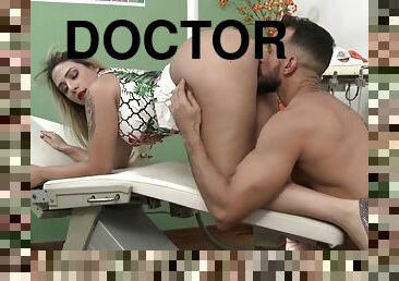 Dentista A Profissão do Sexo - Big tits Latina fucked by doctor - reality anal hardcore with cumshot
