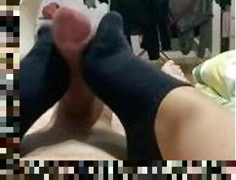 She likes cum on her SOCKS footjob