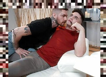 Trevor Brooks Fucks Tattooed Muscle Hunk Coworker Zak Bishop