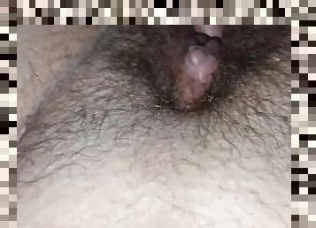 Daddy fucks his BBW fat pussy and gifts her with a cream pie