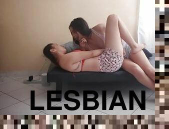 זקן, כוס-pussy, חתיכות, לסבית-lesbian, לטינית, אמא, לעשות-עם-האצבע, נשיקות, צעירה-18, בת