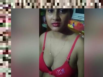 Rajasthani Bahu Desi Stepdaughter Showing Her Big Boobs And Press Stepfather Indian Latina Body Beautiful Night With Simmpi