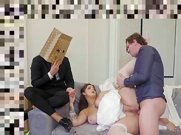 Manager is ready to to cover the expenses in exchange for bride's hairy pussy