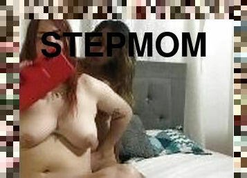 Stepmom needs some affection and lesbian sex