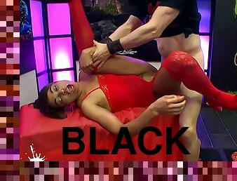 Black Babe Mimi Gets Her Mouth Full Of Cum