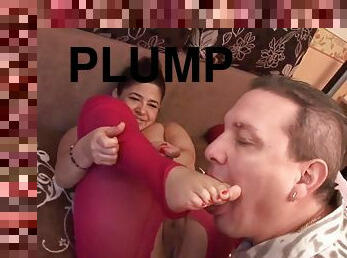Plump mommy amateur foot fetish porn