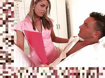 Federica Hill In Blowjob On The Exmination Table By Sexiest Nurse Ever