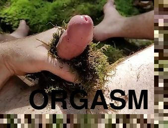 Man Fucks Moss with Shaking Orgasm