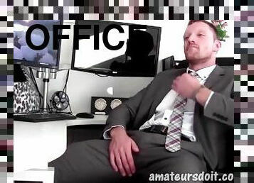 Sydney Australia Office Workers Go back After Lockdown & Suck Off and Shoot A Load Semen In Suits