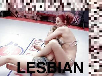 лесбіянка-lesbian, реслінг, бікіні