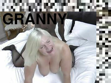 Granny Tit Fucks And Rides Big Black Chopper - Mother I´d Like To Fuck