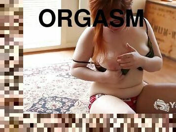 Chesty Yanks Panda Masturbating To Orgasm