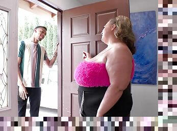 Big Plump Veronica Jasmine Mounts a BBC