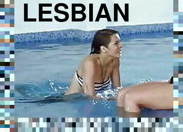 לסבית-lesbian, סלבריטאי, הינדו, ביקיני