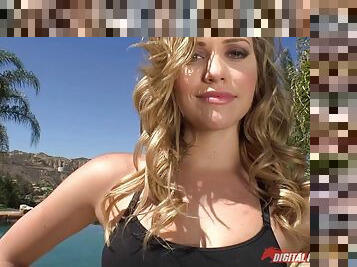 Mia Malkova is still at the top of the game and enjoys the shagging!