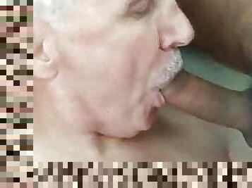 dishy daddy sucking dick