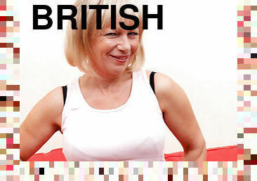 Naughty British Mom Playing With Herself - MatureNL