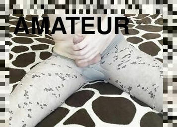 Erotica in pantyhose????