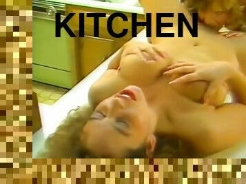 Pussy Eating On The Kitchen Counter - Classic X Collection