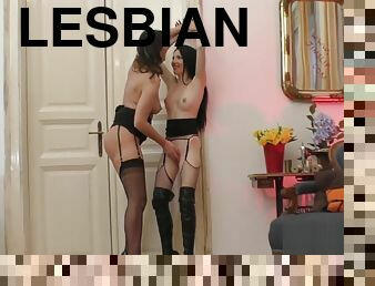 High heeled lesbian licks Brit vag