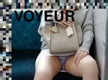 Voyeur Barre